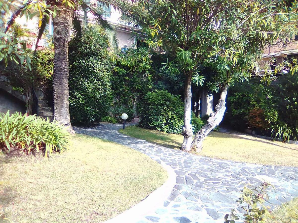 Lorenzo Apartment Levanto Esterno foto