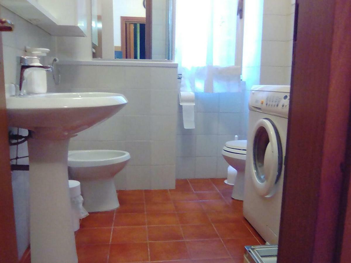 Lorenzo Apartment Levanto Esterno foto